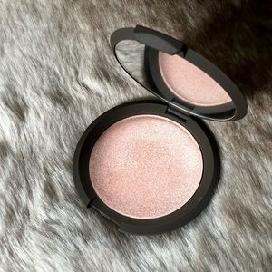 ORIGINAL DISCONTINUED Becca Shimmering Skin Perfector in shade Rose Quartz